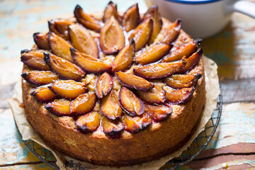 Almond orange cake with plums

