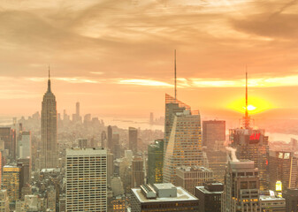 Fototapeta na wymiar New York - DECEMBER 20, 2013: View of Lower Manhattan on Decembe