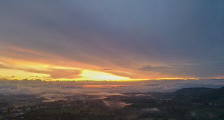 Fototapeta na wymiar sunset over the city of Alajuela, Costa Rica