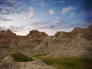 Fototapeta na wymiar Nature's wonderful view at the Badlands National Park in South Dakota often leaves one speechless.