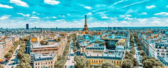 Obraz na płótnie Canvas Beautiful panoramic view of Paris from the roof of the Triumphal Arch. View of the Eiffel Tower.