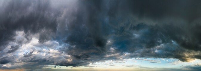 Obraz na płótnie Canvas Fantastic dark thunderclouds, sky panorama