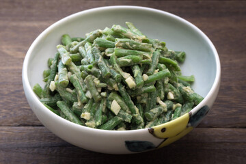 ササゲのタヒーニ和え