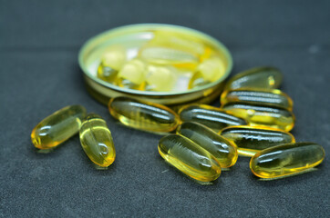 Gelatin-coated fish oil capsules .