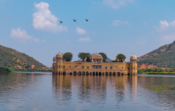 Jaipur, Rajasthan, India- September 27, 2020: Jalmahal is a famous historical palace situated between the Mansagar lake of Jaipur, the capital of Rajasthan. 