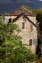 Fototapeta na wymiar Old villa in Montenegro