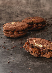 chocolate chip cookies with dulce de leche