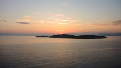 Fototapeta premium sunset over the sea