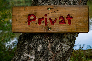 private sign board in pfrunger wilhelmsdorfer ried