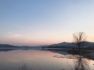 Fototapeta premium sunrise over the river