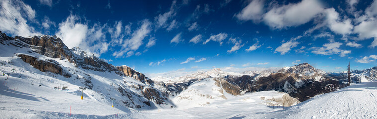 Fototapeta na wymiar Tofana Dolomites winter mountains