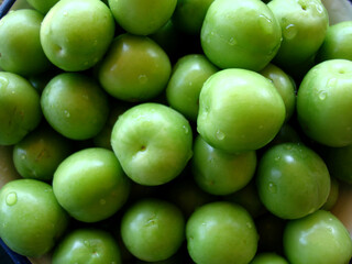 Organic Turkish green plums. 
