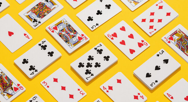 Playing cards/ solitaire