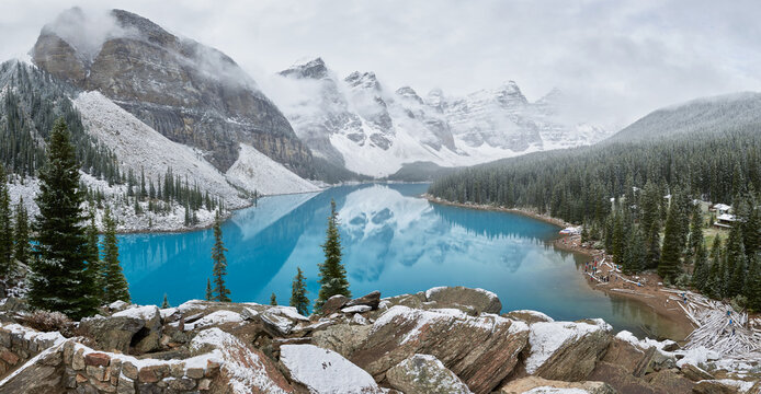 Wenkchemna Peaks Or Ten Peaks Rising Over Moraine Lake In The Snow, Near Lake Louise, Banff National Park, Alberta, Canada, North America