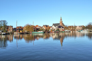 Stadt Leer, Freizeithafen und Museumshafen