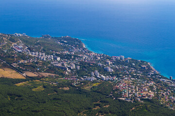 Fototapeta na wymiar Crimea view from the mountain AI-Petri, black sea