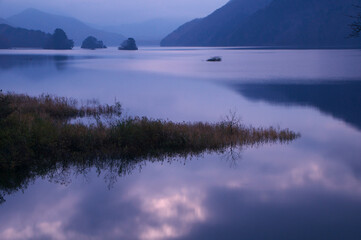 秋元湖の朝
