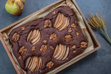 chocolate brownie with pears and walnuts