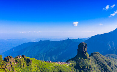 Naklejka premium Aerial view of Mount Fanjing, Tongren City, Guizhou Province, China
