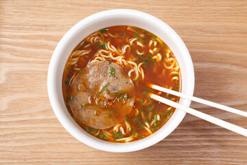 インスタントラーメン