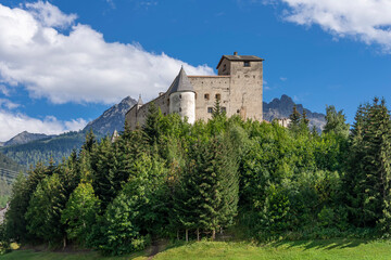 Obraz na płótnie Canvas Beautiful view of the ancient Naudersberg Castle in the Austrian Tyrol, near the border with Italy, Nauders, Austria