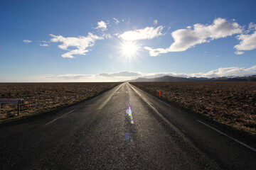 Fototapeta na wymiar Road to nowhere in Iceland