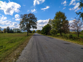 Fototapeta na wymiar road to the sky