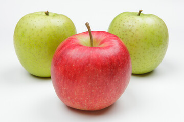 りんご2個