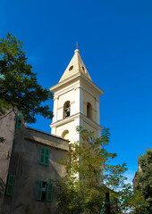 Fototapeta na wymiar Glockenturm der Saint-Marie-Kirche, Calvi, Korsika, Frankreich