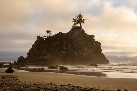 Sunset at low tide on Hidden Beach, Klamath, California