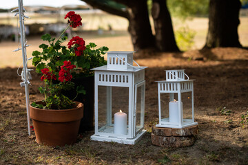 lanterns and flowers