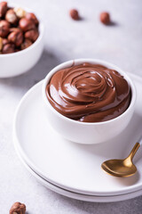 Homemade cream with hazelnuts