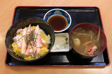 かに丼