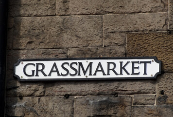 Fototapeta na wymiar Grassmarket street sign in Edinburgh, Scotland.