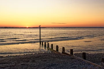 Crédence de cuisine Paysages Dramatic sunset over West Wittering beach  © adfoto