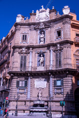 Obraz premium Quattro Canti, officially known as Piazza Vigliena, is a Baroque square in Palermo, Sicily, Southern Italy. It was laid out on the orders of the Viceroys between 1608-1620