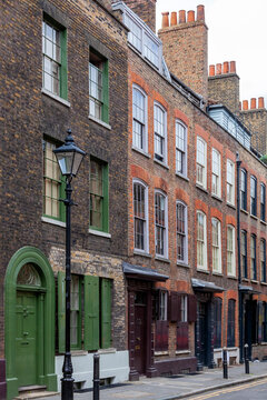 Georgian terraced town house in Spitafields London once the home of a wealthy Huguenot silk merchant and is a popular travel destination tourist attraction landmark of England UK stock photo image