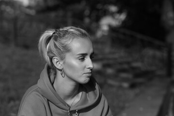 Black and white portrait of young woman