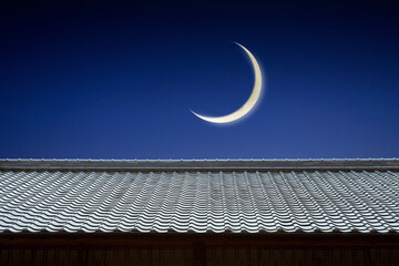 三日月 © Paylessimages