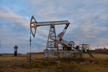 Technological oil and gas production. Production, transportation and processing of oil and gas. Production for the world's population.