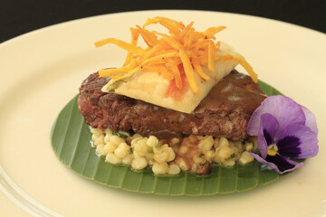 Filete de res con elote 