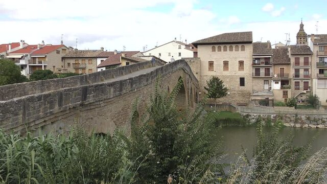Puente la Reina (Bridge of the Queen) bridge over the Arga river. Navarre, Spain