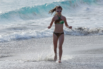 Evening run in the surf in St Maarten