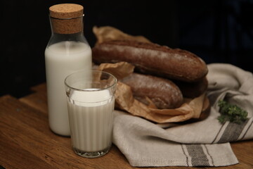 milk and cookies