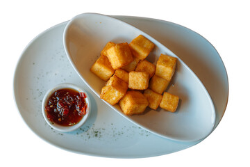 Dadinho de tapioca com geleia de pimenta