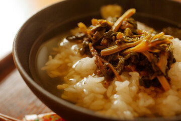 葉ゴボウの佃煮茶漬け