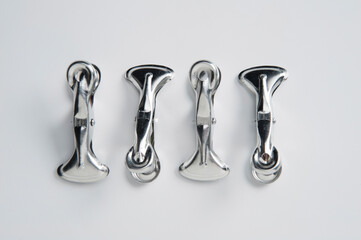 アルミの洗濯バサミ