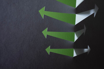 Paper Arrows Stand up to reveal green background.