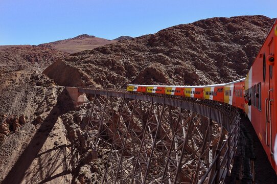 Tourist attraction Tren a las Nubes, Train to the Clouds, on the Polvorilla Viaduct, in the High Andes, near Salta, Salta Province, Argentina, South America