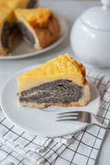 sweet home made Poppy Seed vanilla Cheesecake